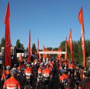 The 100 mile riders lined up.